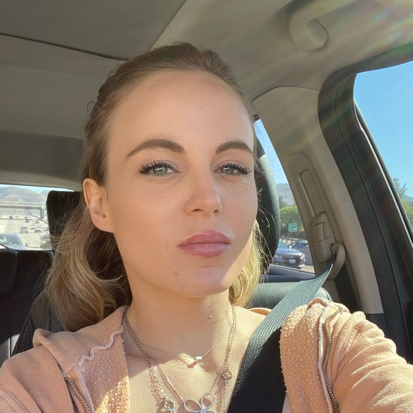 Meet your Posher, Lindsay - Picture 10 of 16